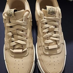 Nike Air Force1 Pixel